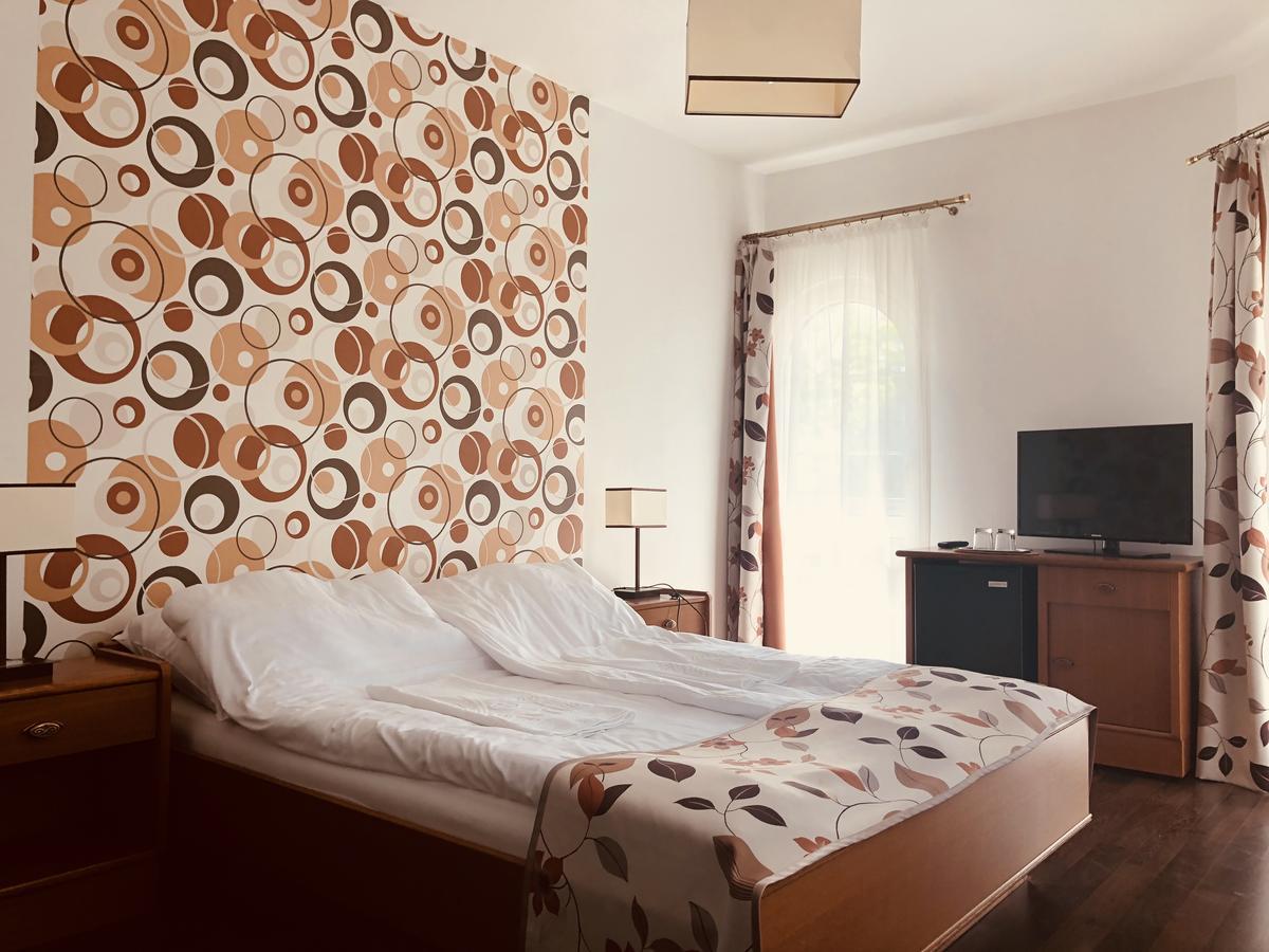 Zoeldteto Panzio Bed & Breakfast Balatonfüred Екстериор снимка