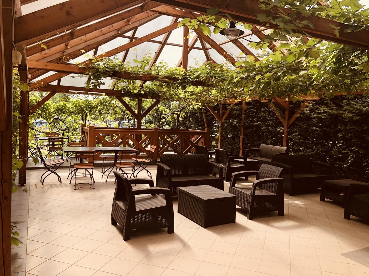Zoeldteto Panzio Bed & Breakfast Balatonfüred Екстериор снимка