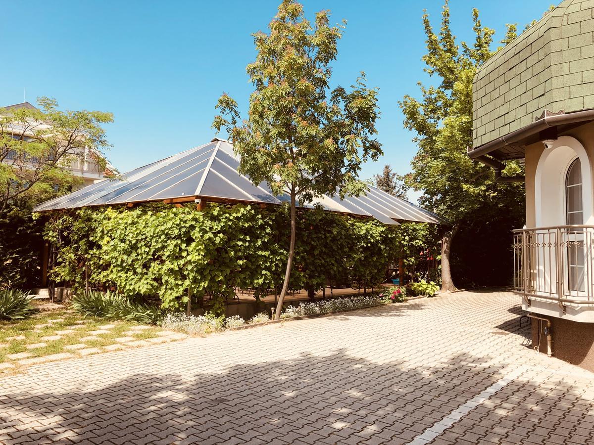 Zoeldteto Panzio Bed & Breakfast Balatonfüred Екстериор снимка