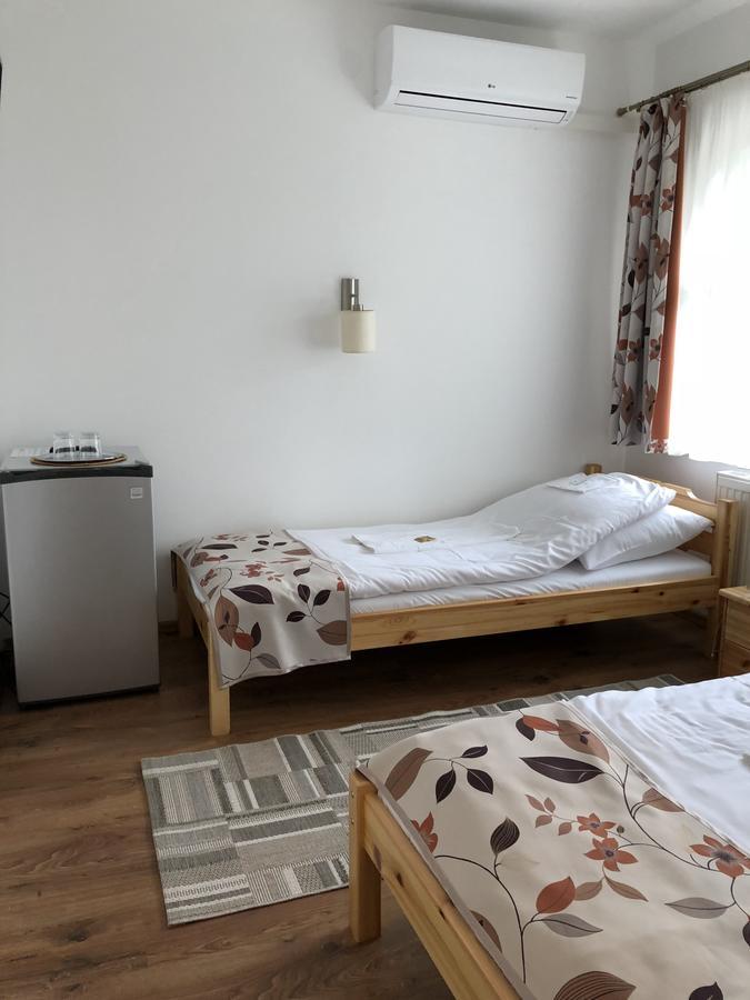 Zoeldteto Panzio Bed & Breakfast Balatonfüred Екстериор снимка