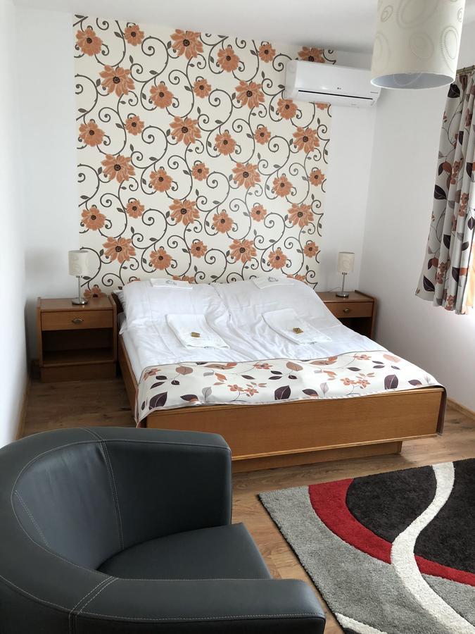 Zoeldteto Panzio Bed & Breakfast Balatonfüred Екстериор снимка